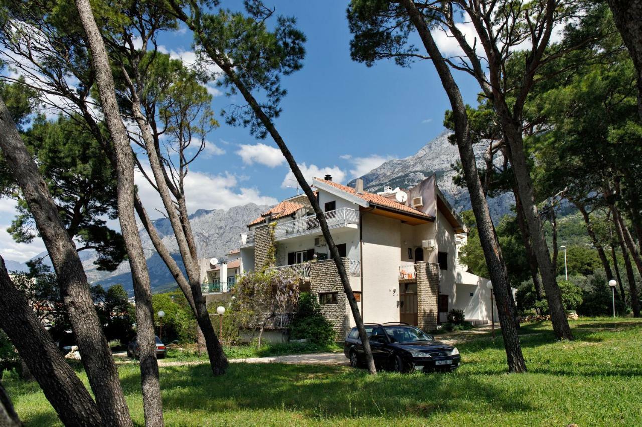 Apartment & Rooms Nugal Makarska Exteriör bild